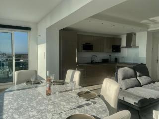 LE PANORAMIQUE, P2 vue sur mer, clim, centre ville, WIFI - La Grande-Motte - 1
