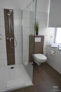 Komfort Ferienwohnungen mit Wellness-Garten - Gästehaus am Bachlauf - Losheim am See - Losheim - 3