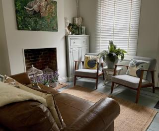 Stylish Boatwright Cottage moments from beach by Whitstable-Holidays - 1