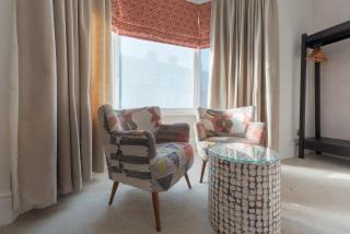 Florence Suite Boutique Hotel and Restaurant - Portsmouth - 1
