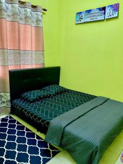 AISY HOMESTAY - Rumah 4 atau 5 - 4