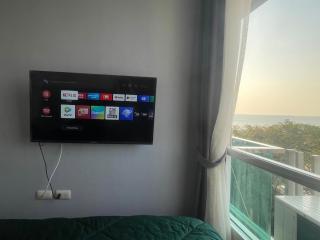 Love on top @ The Blu X bangsaen - 2