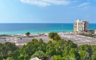 Luxury villa with a heated pool, Jakuzi and a sea view 70m from the beach - Herzelia - 8