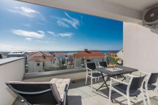 Suzana, sea view lux.apartment - Novalja - 9