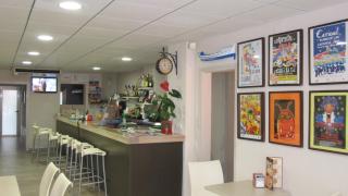 ROVIOR Rooms & Café - 2