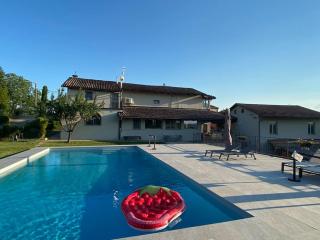 Villa Poggio, flat with swimming pool - Costigliole dʼAsti - 9