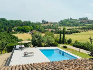 Villa Poggio, flat with swimming pool - Costigliole dʼAsti - 4
