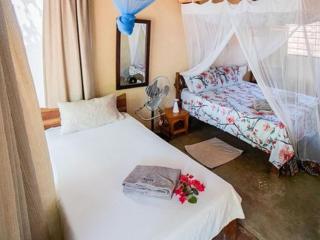 Thumbi View Lodge - Cape Maclear - 4