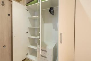 Cozy basement flat, SkyShowtime, 3 minutes to center - Prague - 5