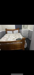 3 bedroom English cottage with open fire place - Kalgoorlie - 5