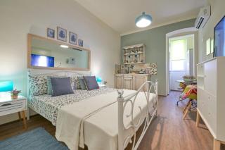 Old City Romantic Studios 2 - 7