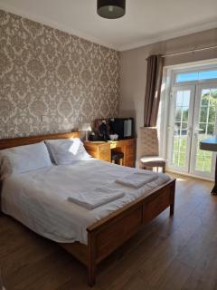 Broadway House - Laugharne - 7