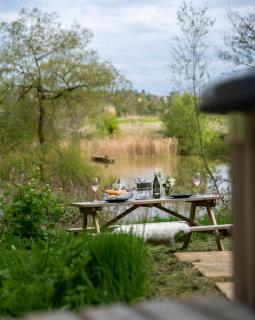 Lakeside Eco Lodge- 'Heron' - Bishampton - 8