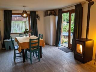 Sfeervol chaletje in een rustige bosrijke omgeving - Diessen - 8