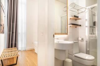 Apartment with balcony in the heart of Malaga by REMS - 4