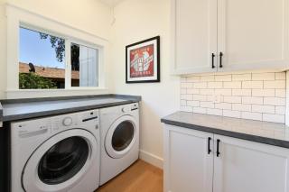 Completely Remodeled Farmhouse With Stunning Views Of Dry Creek Valley - 5