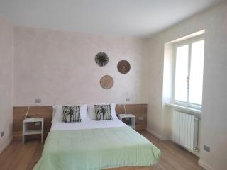 IseoLakeRental - La Filandina - Riva di Solto - 1