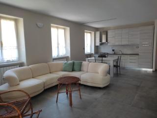 IseoLakeRental - La Filandina - Riva di Solto - 9