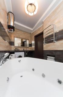 Luxrent Apartments on Lesi Ukrainki - Kiev - 6
