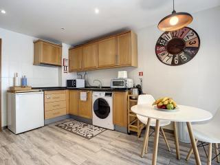 Cosy Central by Atlantic Holiday - Funchal - 8