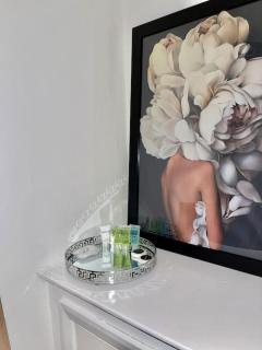 Stylish Cosy Studio Apartment - Kent - 2