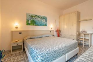 Hotel Riviera - Deiva Marina - 2