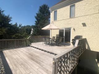 Stunning Spacious Cape Cod House with Water Views - Falmouth - 8