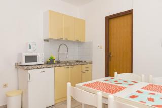 Apartments Villa Šeni - Pirovac - 8