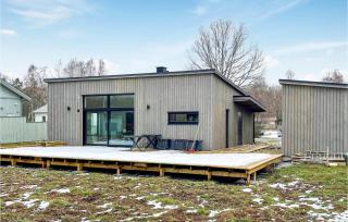 Cozy Home In Jämjö With Jacuzzi - 0