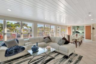 Casa by The Cove 3 bedroom 2 bath plus Office Intracoastal Front with Heated Pool and Spa - Deerfield Beach - 8