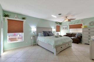 Casa by The Cove 3 bedroom 2 bath plus Office Intracoastal Front with Heated Pool and Spa - Deerfield Beach - 1