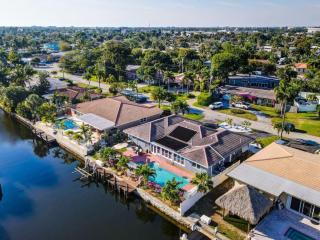 Casa by The Cove 3 bedroom 2 bath plus Office Intracoastal Front with Heated Pool and Spa - Deerfield Beach - 9