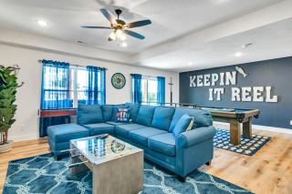 Keepin' it Reel - Hollister - 4