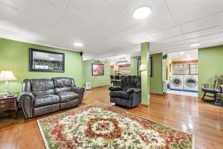 Hidden Creek Cabin - 7