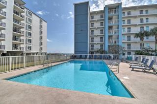 Bright Gulf Shores Beachfront Condo with Pool Access - Gulf Shores - 8