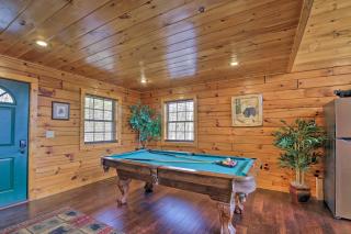Gatlinburg Cabin with Pool Table and Hot Tub! - Gatlinburg - 9