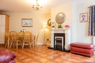 Kerry Holiday Homes at the Killarney Holiday Village - Killarney - 8