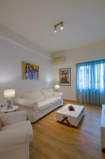 Nice 1BD apartment close to metro station Ampelokipoi - Atene - 1