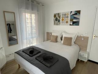 Aix Homes "Les Allées Provençales" - 9