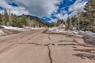 Cozy Streamside Studio - 2 Mi to Taos Ski Resort! - Taos Ski Valley - 6