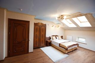 Mini-Hotel Guest House Inn Lviv - Lwiw - 1