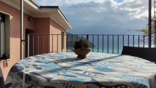 Ocean View Flat with WI-FI, AC and Elevator to Town - Levanto - 5
