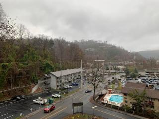 Olde Gatlinburg Rentals - Gatlinburg - 7
