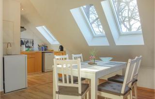2 Bedroom Awesome Apartment In Loxstedt - Loxstedt - 6