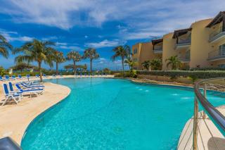 Relaxing And Classic Best Beachfront Condo - Palm-Eagle Beach - 4