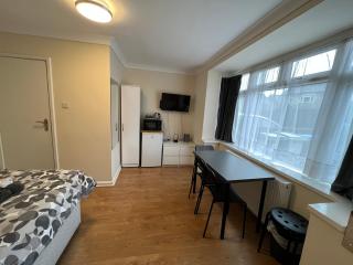 Kensal Lodge 2 Guest House - Londra - 2
