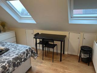 Kensal Lodge 2 Guest House - Londra - 8