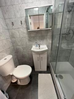 Kensal Lodge 2 Guest House - Londra - 1