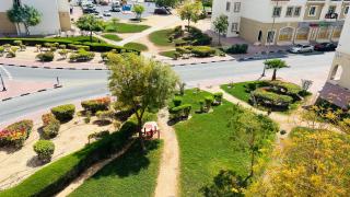 Newly furnished cozy ONE bed room Apartment 2 bathroom city view - Dubai - 8