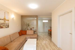 DULE’S HOUSE - Belgrado - 0
